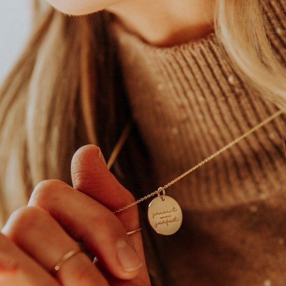 Inner Peace Mantra Minimalist Pendant Necklace - Picture 3 of 16
